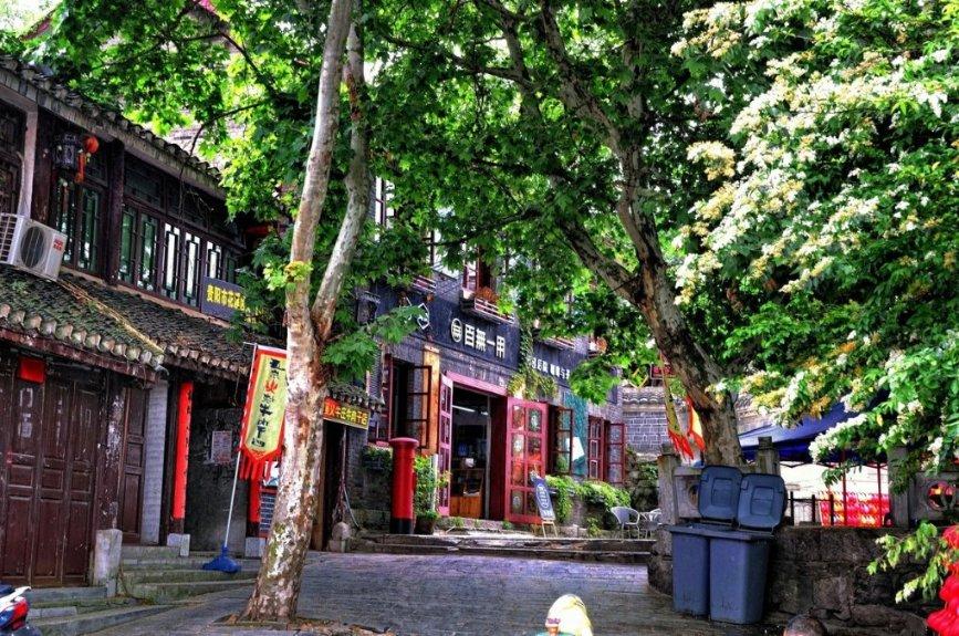 婚姻娶妻结婚是找个适合过日子的还是坚持找个长个漂亮一点的好?-专业有问必答平台,快速解决你的疑惑